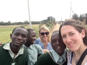 Hanging out at Kimuchu